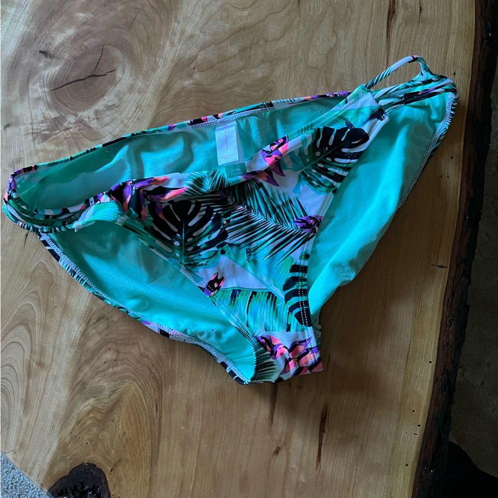 NWOT tropical teal bikini bottom